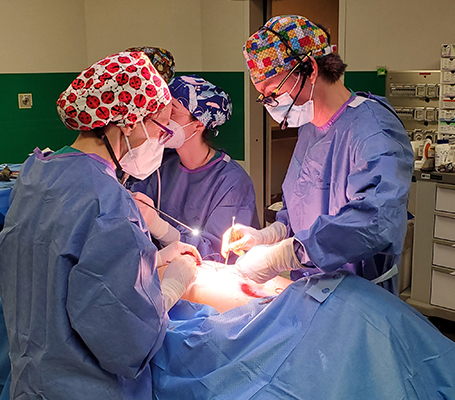 Pectus surgery at the operating room