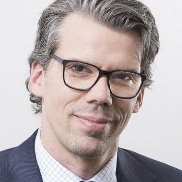M.D Jens Diedrichson new referral surgeon in Düsseldorf (Germany)